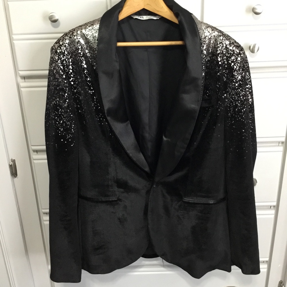 EUC ZARA Black Velvet Tux Dinner Jacket w Silver Splatter Pattern size L